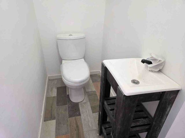 place photo 18