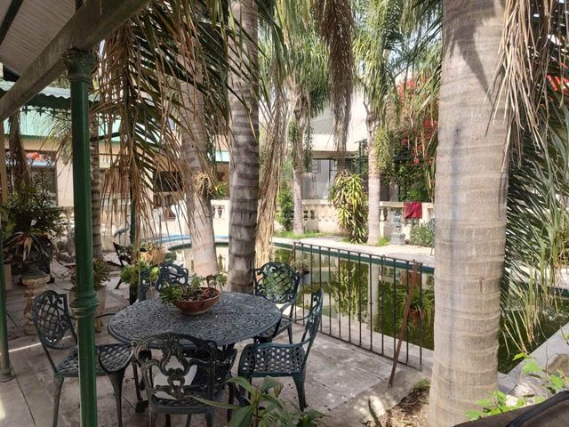 place photo 34