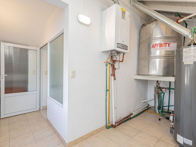 place photo 62