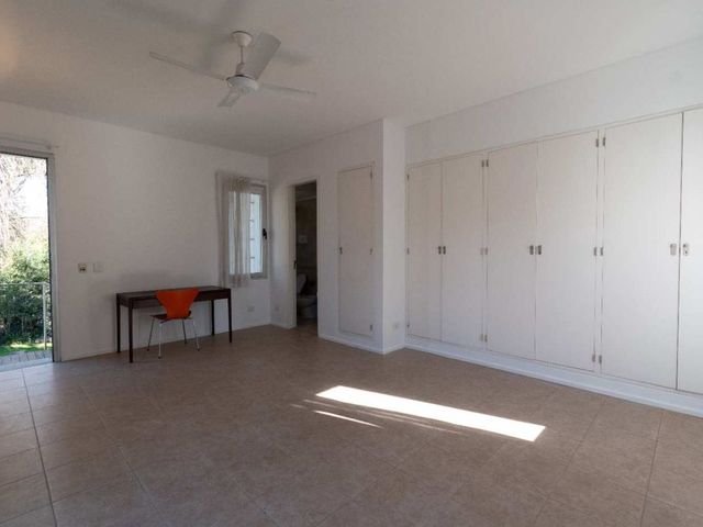 place photo 64