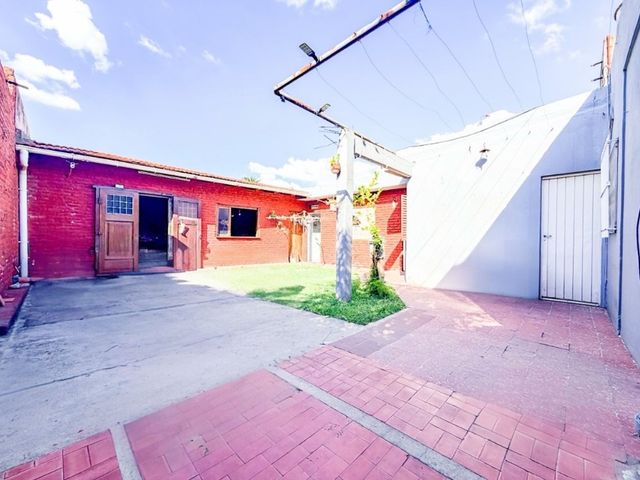 place photo 18