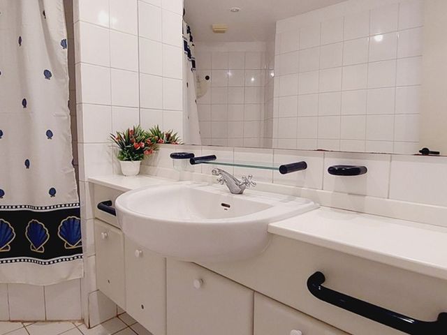 place photo 34