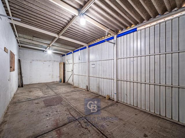 place photo 33