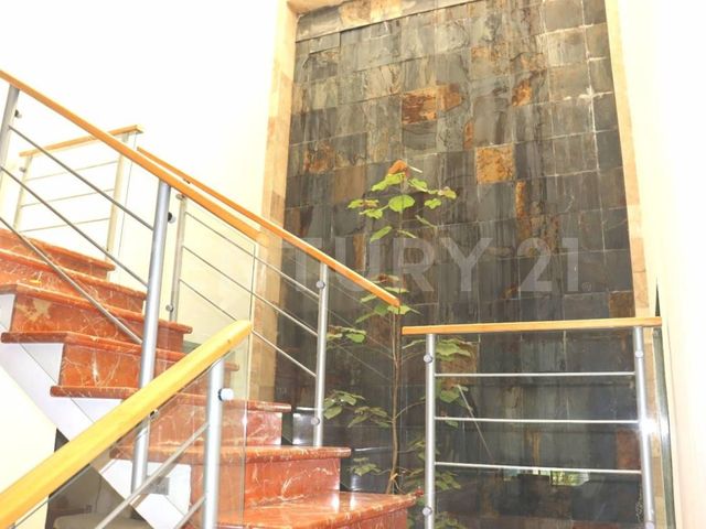 place photo 47