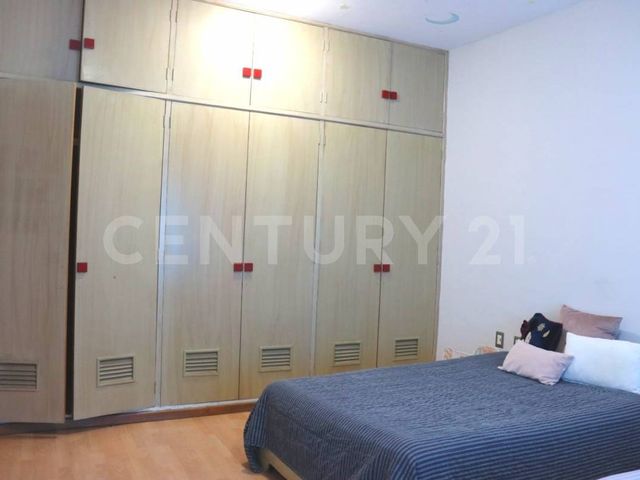 place photo 50