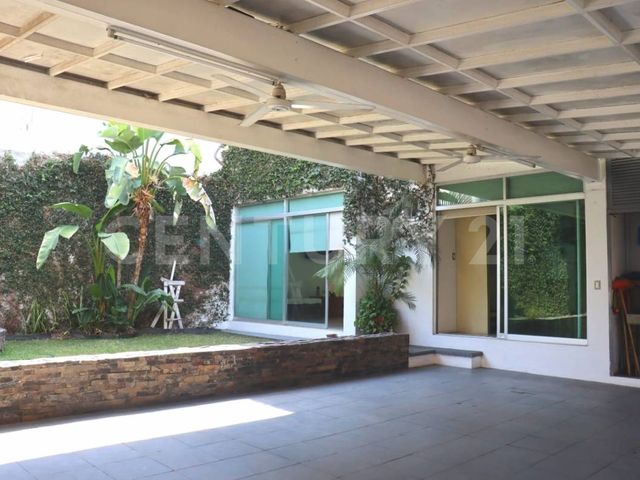 place photo 45