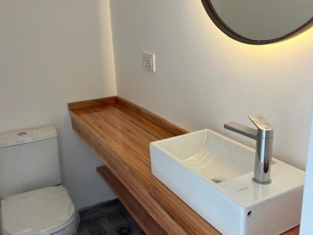 place photo 37