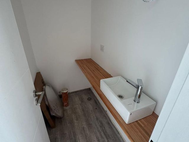 place photo 36
