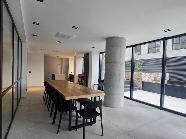 place photo 50