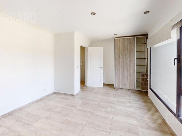place photo 51