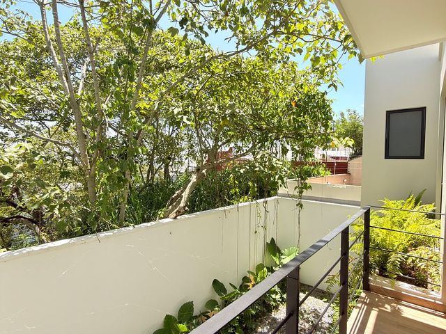 place photo 46