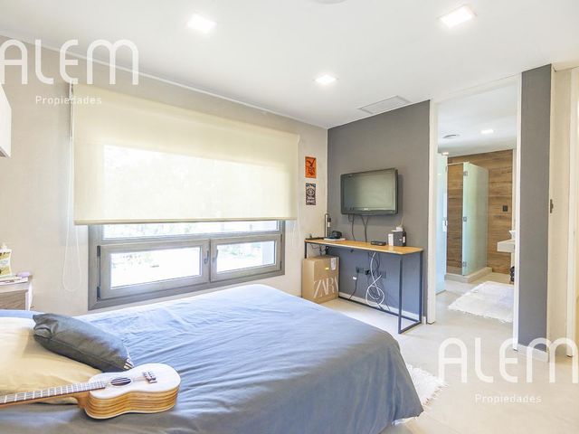place photo 52