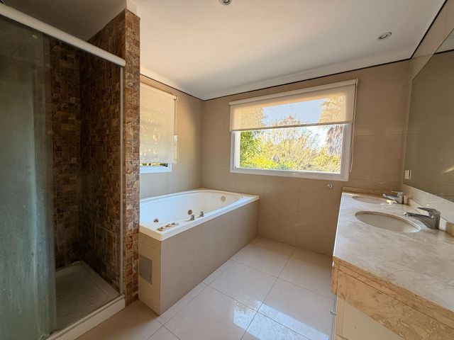 place photo 60