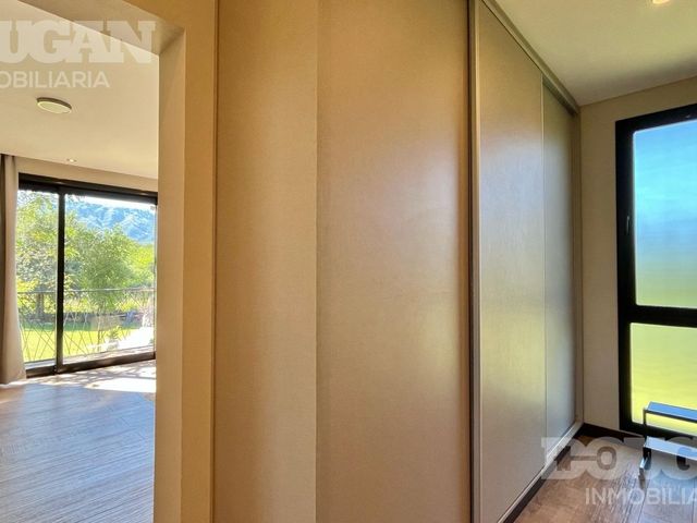 place photo 61