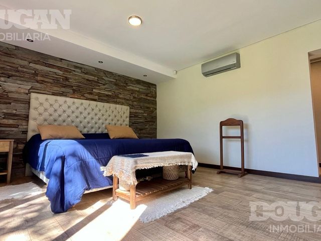 place photo 53