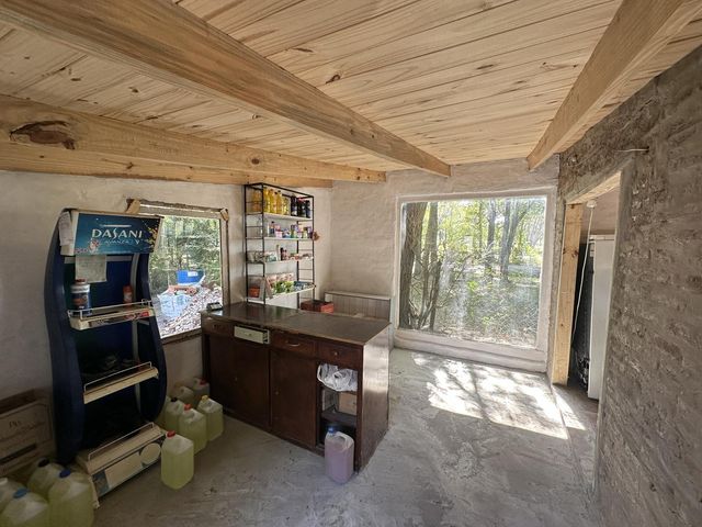 place photo 44