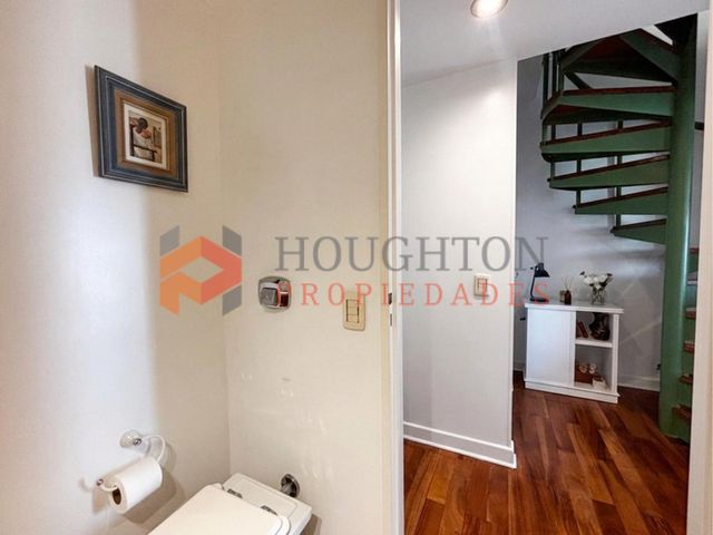 place photo 51