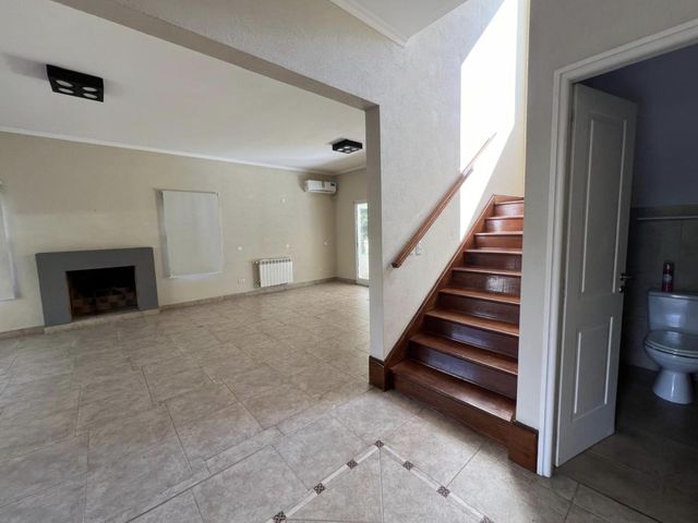 place photo 52