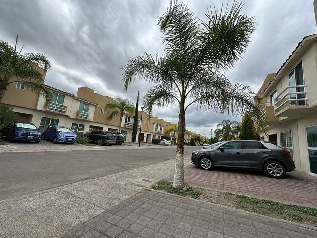 place photo 31