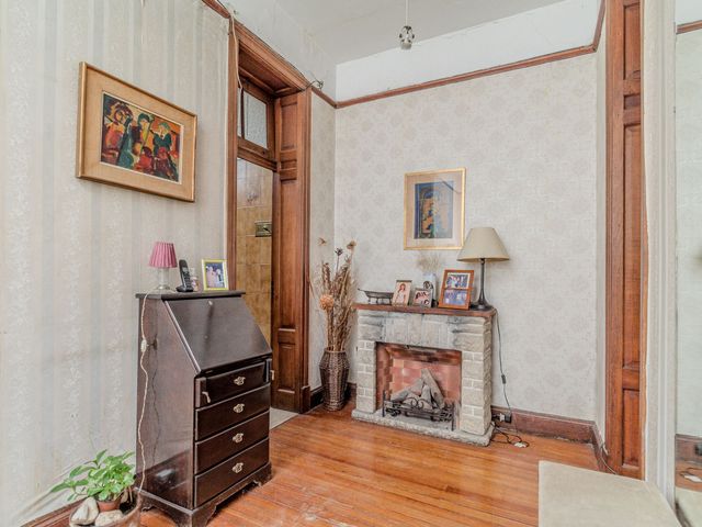 place photo 63