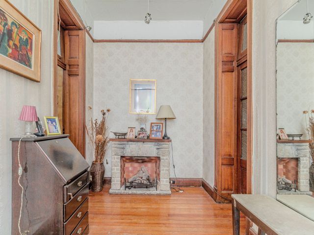 place photo 62