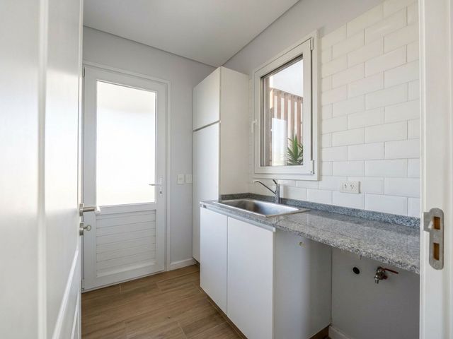 place photo 61
