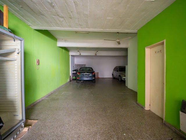 place photo 34