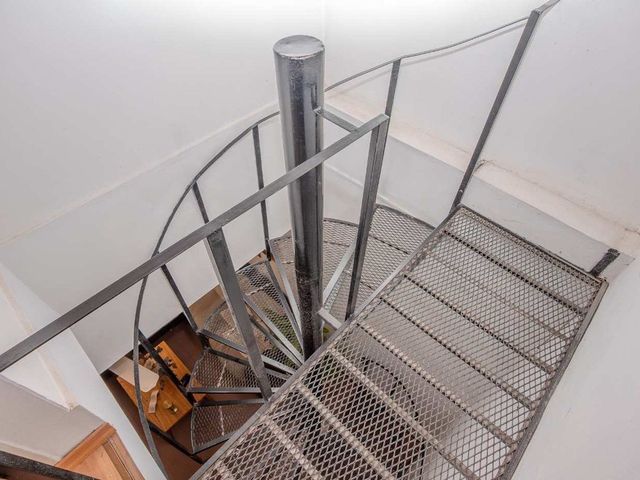 place photo 49