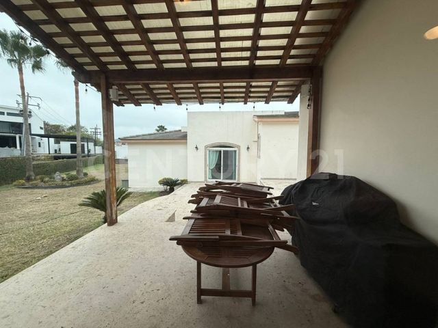 place photo 53