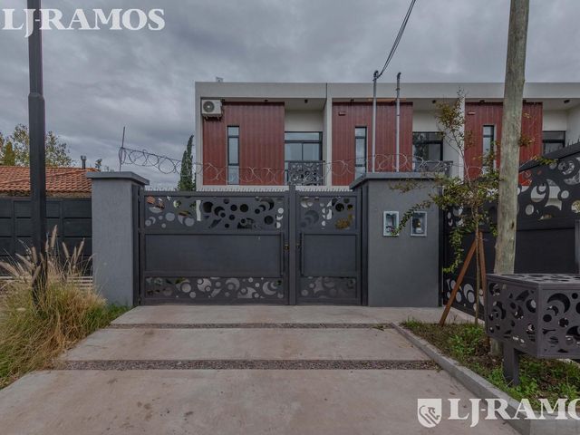 place photo 26