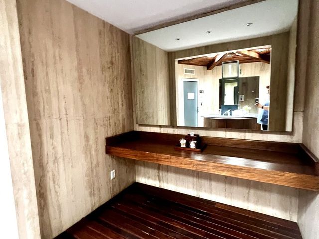 place photo 49