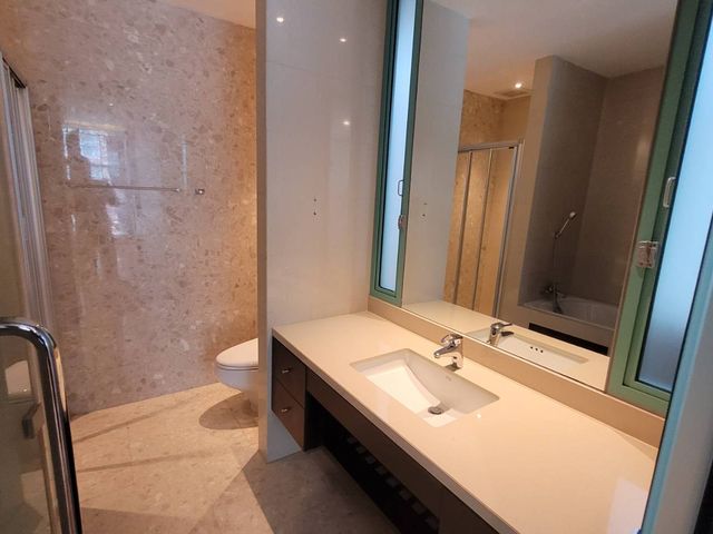 place photo 51