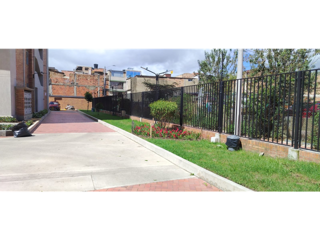 place photo 23