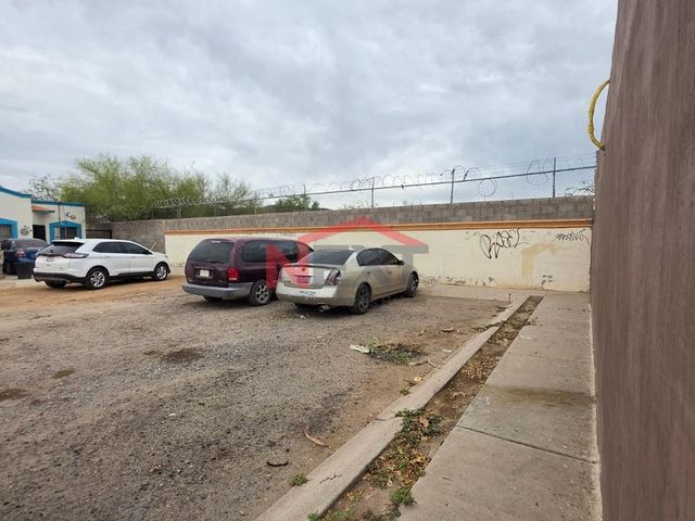 place photo 11