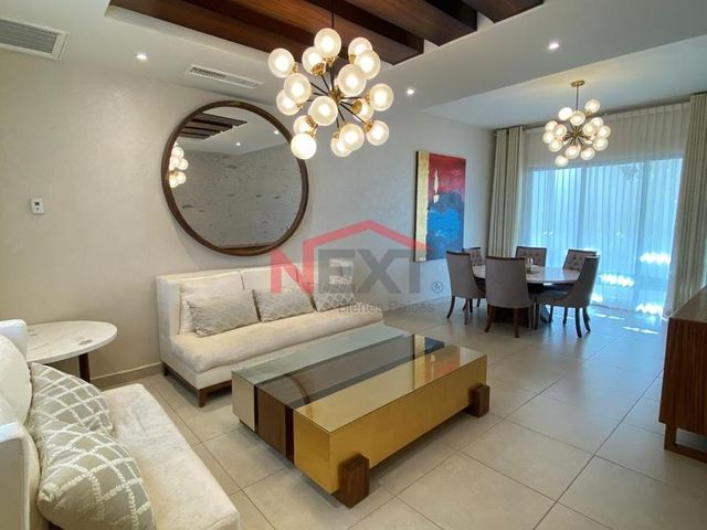 CASA EN RENTA EN VENTURA RESIDELCIAL