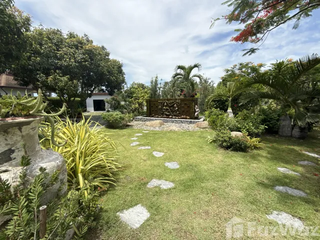 place photo 34