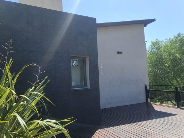 place photo 49