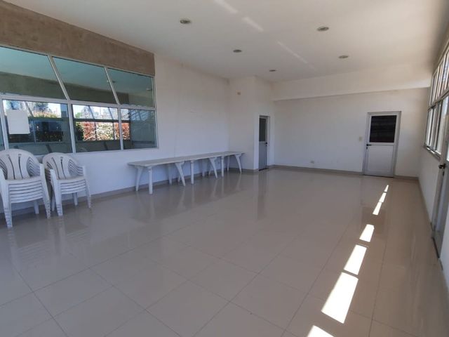 place photo 48