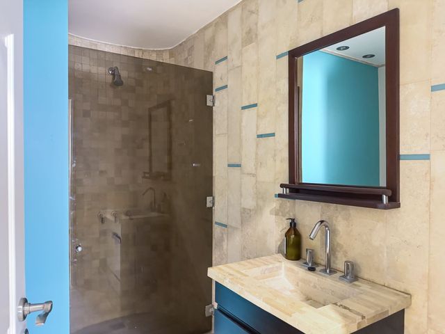 place photo 39