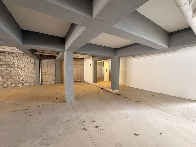 place photo 34