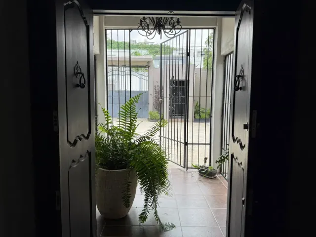 place photo 60