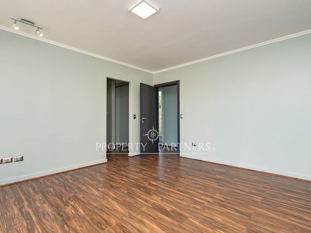 place photo 53