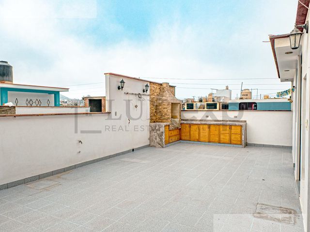 place photo 52
