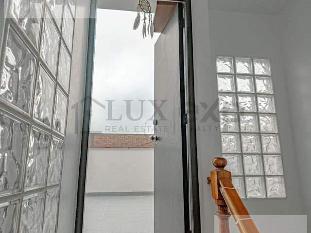 place photo 51