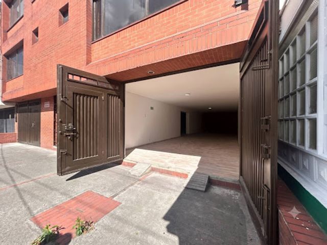 place photo 24