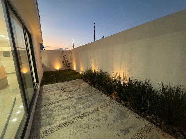 place photo 30