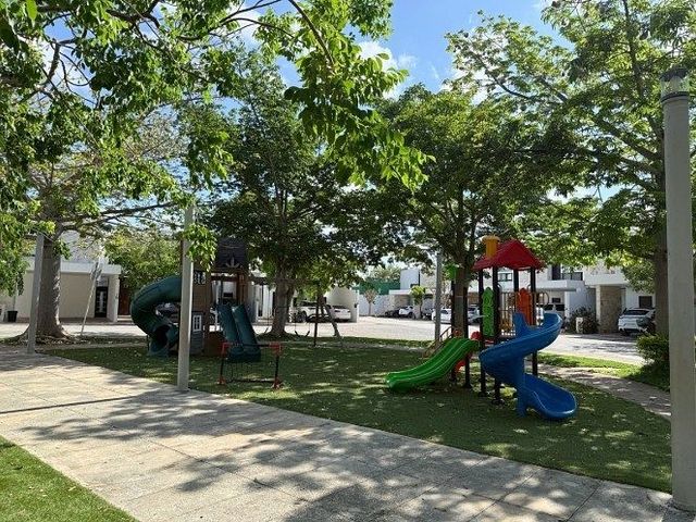 place photo 34