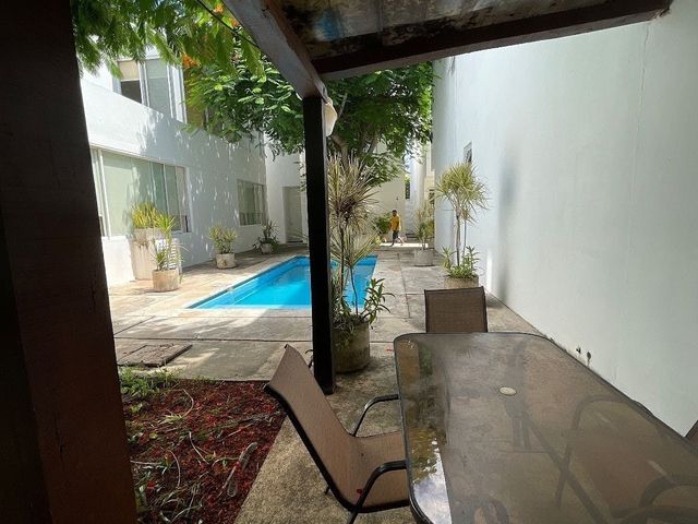 place photo 32