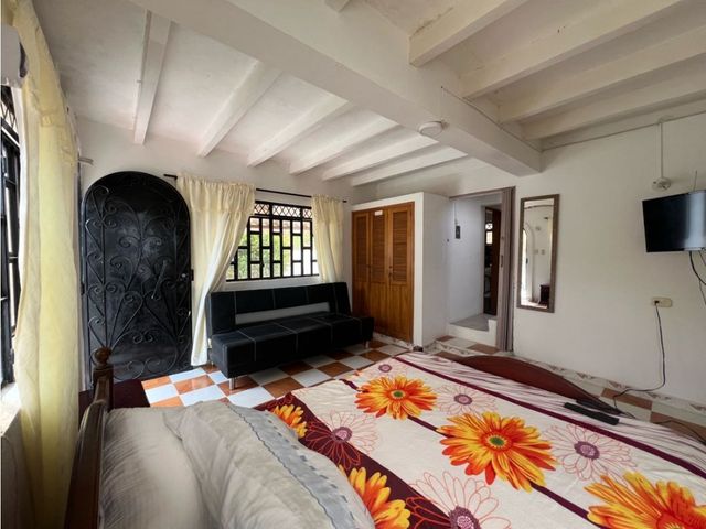 place photo 63