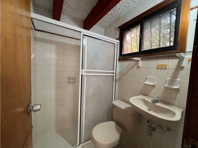 place photo 56